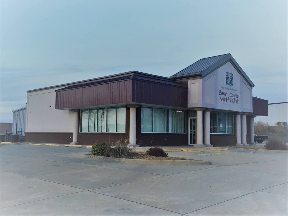 Baxter Regional Ash Flat clinic building