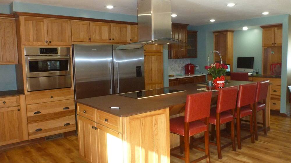 Kitchen and bar area remodel